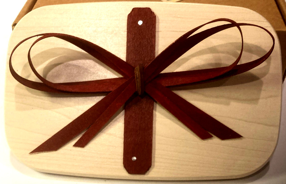 Longaberger Woodcrafts Lid-2015 Gift Of Love-NIB!!!