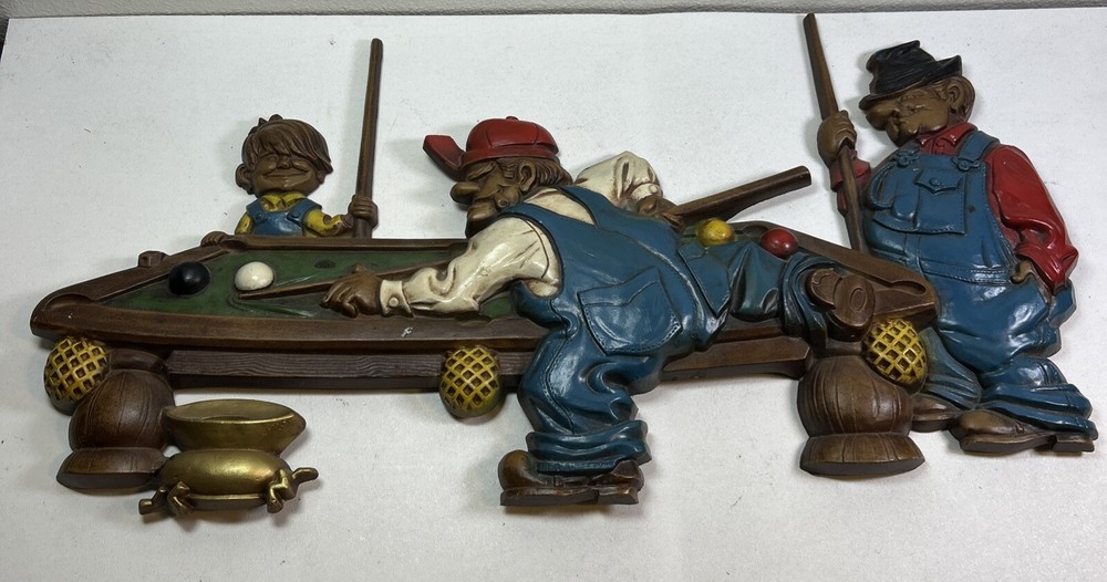 Vintage 1971 Sexton Wall Art Hanging #792 Man Shooting Pool Cast Metal – 21″ USA