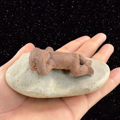 LPH Leonardo Art Works 1975 Pottery Baby on Rock Stoneware Figurine Statue Sign