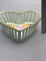 3″ Heart-shaped Trinket Dish – Schwarzenhammer Bavaria Germany – Signed