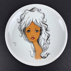 Vintage Painted Blue Eyed Girl Tommy 65 Porcellana Maua Brazil Collectible Plate
