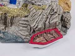 Vintage 1989 Lilliput Lane Inverlochie Hame, Handmade in Cumbria United Kingdom.