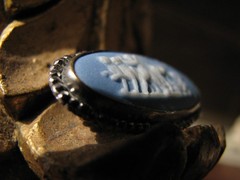 WEDGWOOD XRARE 18 CENTURY CUT STEEL LIGHT BLUE JASPER BROOCHE OF CLASICAL FIG