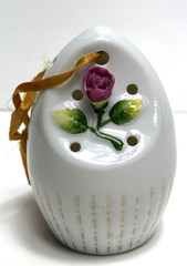 Vtg Ceramic Egg Shape Pomander Gold Pink White Floral Design Hanging Kitsch