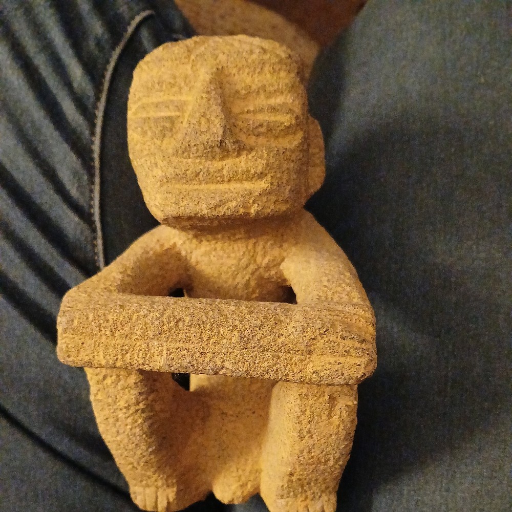 Pre-Columbian Carved Basalt Good Luck Squatting Statue ~ Costa Rica