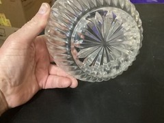 Vintage Unbranded Crystal Clear Glass Covered Dish w/Frosted Flower Edge