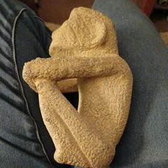 Pre-Columbian Carved Basalt Good Luck Squatting Statue ~ Costa Rica
