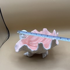 ￼Vintage 1980’s Fitz and Floyd Footed Seashell Dish, “Coquille” H-5” W-8” D-7”