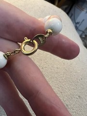 VTG MADE IN JAPAN NECKLACE WHITE PINK PALE GREEN BEADS WITH GOLD TONE ACC. 28”