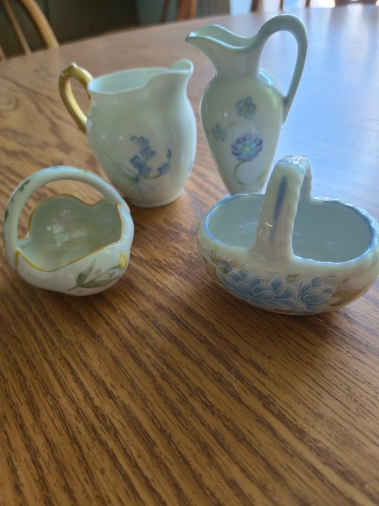 Lot of 4 ceramic porcelain miniature pitchers baskets CFM GDM France F Milli