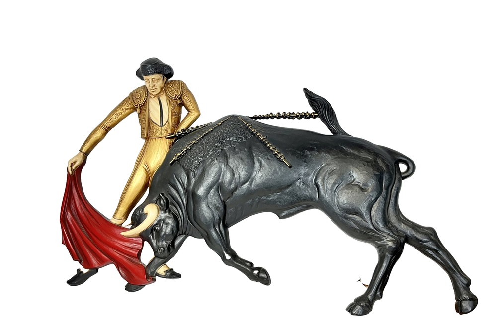 VNTG 1968 Syroco Dart 7126 Matador Bullfighter & Bull Plastic Wall Plaque 32×20”