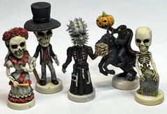Harmony Kingdom artist Neil Eyre Designs Halloween Headless Horseman Horse