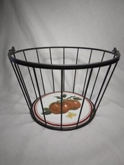 Hallmark Jan Karon Apples & Butterfly Metal Wire Basket With Ceramic Bottom 10″