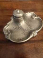 Antique Victorian probably late 1890s? Art Nouveau ink well