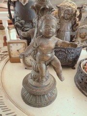 FABULOUS Vintage Metal STATUE 2 CHERUBS with Ornate Bowl HOLDER on Top