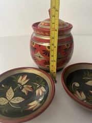Traditional Folk Art Russian Khokhloma Lacquerware Hand Painted Pot Lid & Bowls.