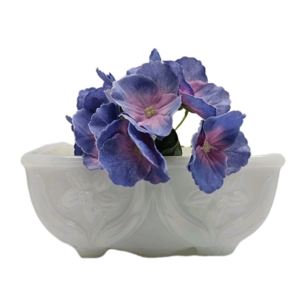 AKRO AGATE White Swirl Slag Glass Daffodil planter trinket dish catchall floral