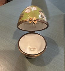 Limoges Imperial Clover Egg (limited series 151)