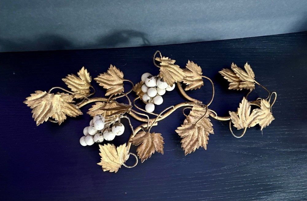 Vintage Italian Leaves Gold Gilt Tole Grapes Leaves Wall Decor MCM 16”x6.5”