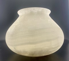 VTG MCM Handcarved Egyptian Translucent Alabaster Stone Pot / Bowl