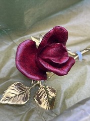 Franklin Mint Forever Rose 8″ Long Original Packaging