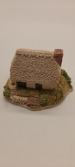 Lilliput Lane village riverview model collectible figure
