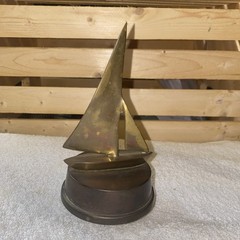 Vintage Brass Rotating Sailboat Music Box (I)