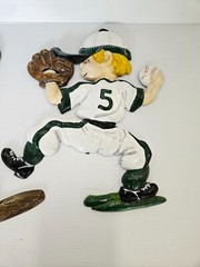 VINTAGE 1970S – SEXTON 3 BASEBALL PLAYERS CASTED METAL WALL HANGINGS Catcher