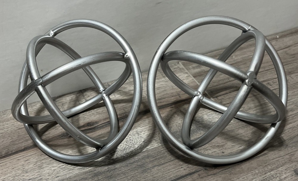 Set Of 2 Silver Metal Orb Table Home Decor Sphere Modernist Sculpture 5.5”