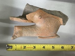 RARE PRE-COLUMBIAN JAMA-COAQUE HUMAN EFFIGY ENGRAVED CLAY FIGURE FROM ECUADOR