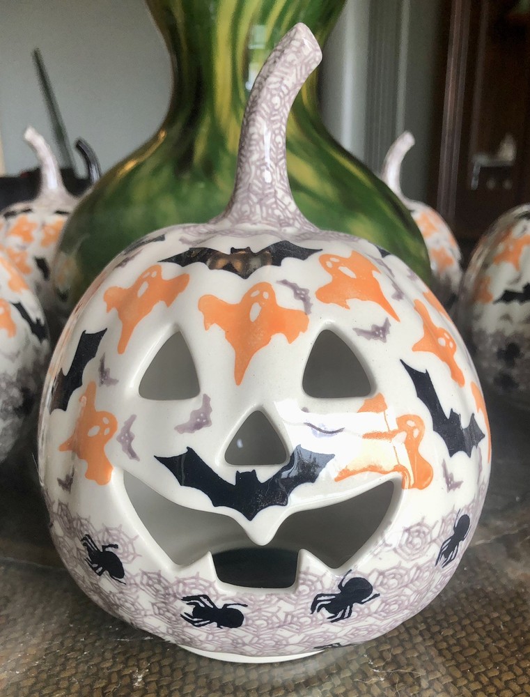 Polish Pottery Goth Ceramic Pumpkin 7″ High Spiders Ghosts Bats Gothic Decor