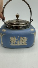 Rare Wedgwood Blue Jasperware Biscuit Barrel Square Metal Lid England 5 3/4” Sq