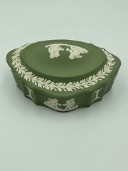 Vintage Wedgewood Green Jasperware Cherub Cameo Trinket Dish 5” England