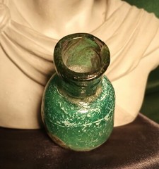 TIME OF CHRIST JESUS, LARGE HEAVY ANCIENT ROMAN GLASS BOTTLE CIRCA 100 BC-300 AD