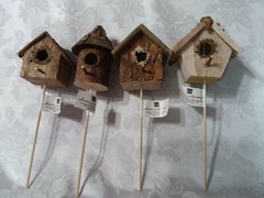 Home Interiors Birdhouse Floral Picks/ Set of 4/Natural Wood/Pine Cone Decor/New