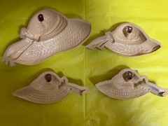 HomcoStraw Bonnet Hats Blue Ribbon Wall Hangings – set of 4