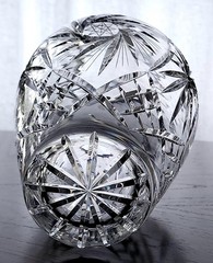 GORGEOUS VINTAGE 1950’s VAL St. LAMBERT CLEAR CUT HOBSTAR HEAVY CRYSTAL VASE