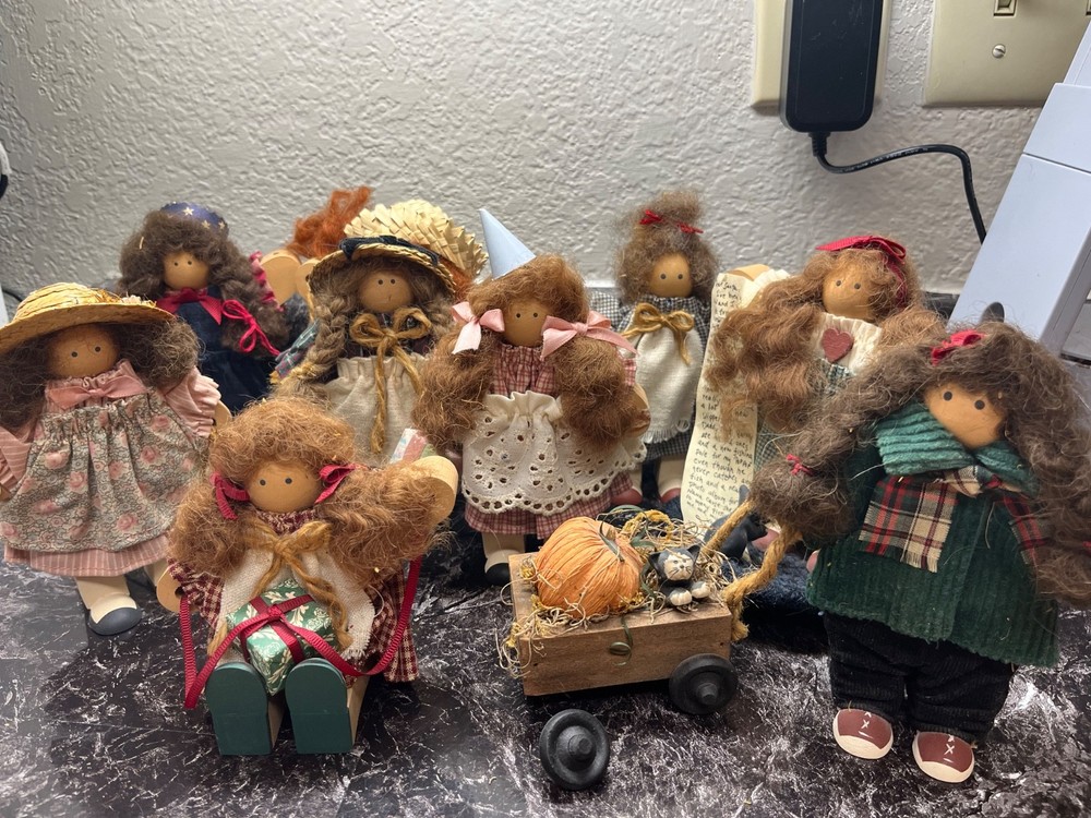 Lot of 9 vintage ladie and friends collectible folk art 1980-1990’s