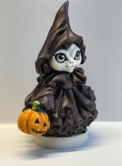 Harmony Kingdom Artst Neil Eyre Designs Halloween Pumpkin Ghost Witch Girl