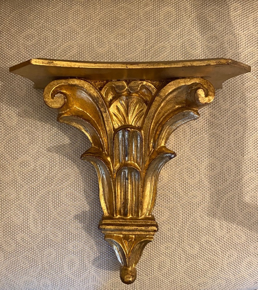 Vintage Italian Neoclassical Gilt Wood Wall Bracket Decoration