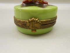 Authentic Limoges Box – France – Italian Medieval Harlequin Musician Minstrel