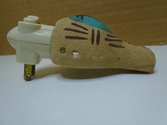 NATIVE AMERICAN CERAMIC HOWLING WOLF NIGHT LIGHT UNBRANDED (SF351) WORKS
