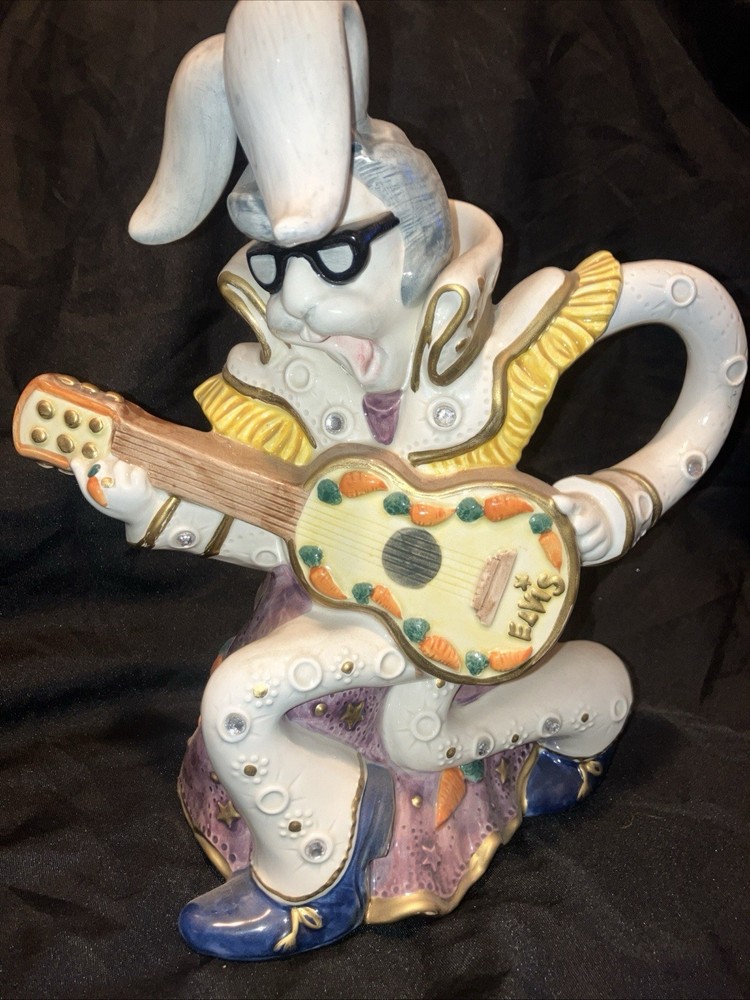 Fitz & Floyd Elvis Parsley Rabbit Pitcher