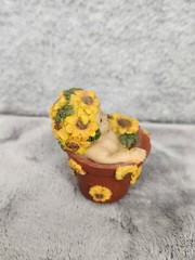 Vintage Mini Garden Cherub Angel in Flower Pot With Sunflowers 2.5″