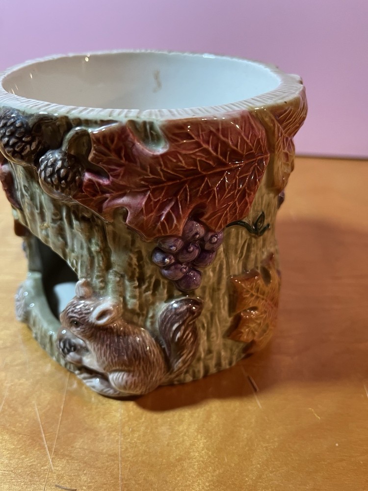 VTG Fitz and Floyd Woodland Fall Scene Owl Squirrel On Tree Stump Warmer EUC
