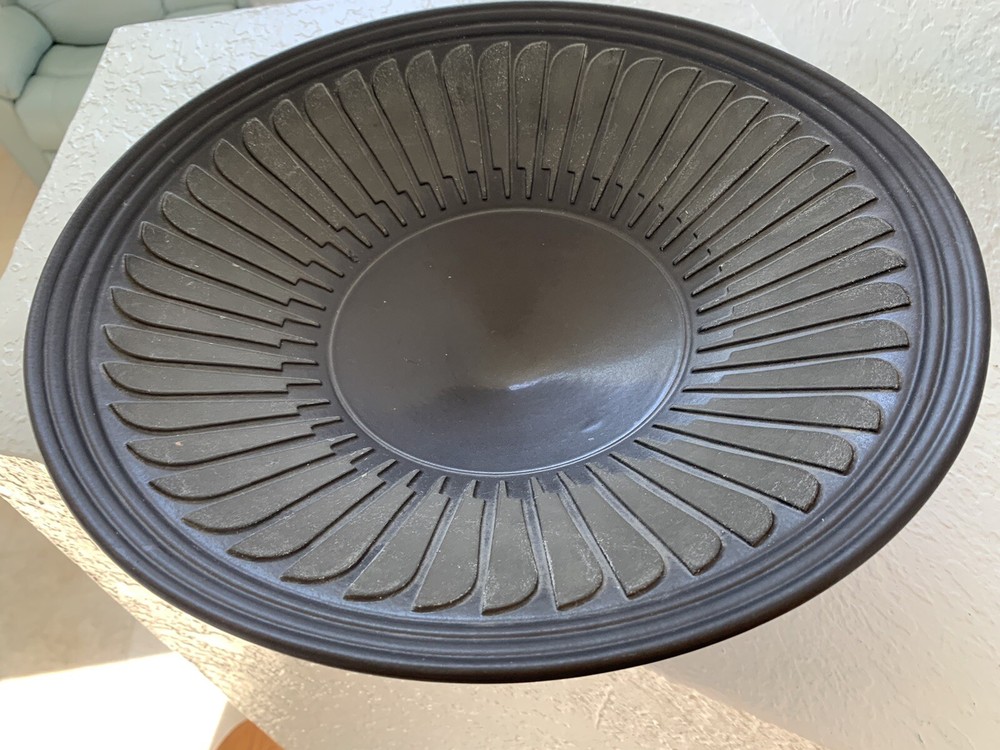 Haeger Vintage Black Matted Pottery Serving Bowl with Sculpture Inside Design