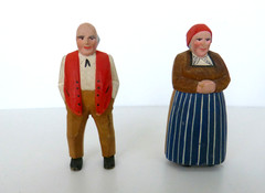 Vintage Pair of Hand Carved Hand Painted Swiss Couple Alpine Wyss?