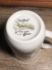 Vintage 1976 ENESCO Song Bird 10 oz. Mug Yellow Warbler Fine China Slim E7