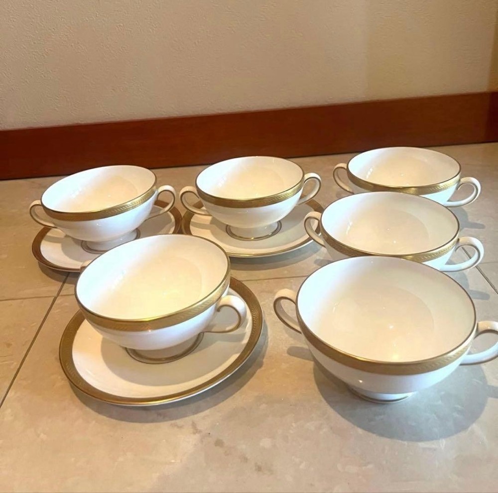 Wedgwood Soup Cup & Saucer Set with 3 Cups, White & Gold, Made in England