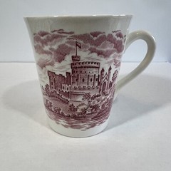 Enoch Wedgewood(Tunstall) LTD. Genuine. ENGLAND. Royal Homes Britain Red Castle